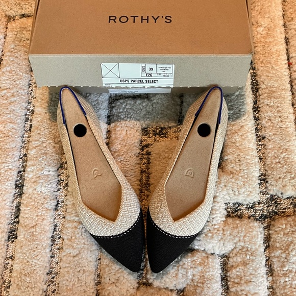 Rothy's Shoes - NWT Rothy’s Herringbone cream and black The Point II 2